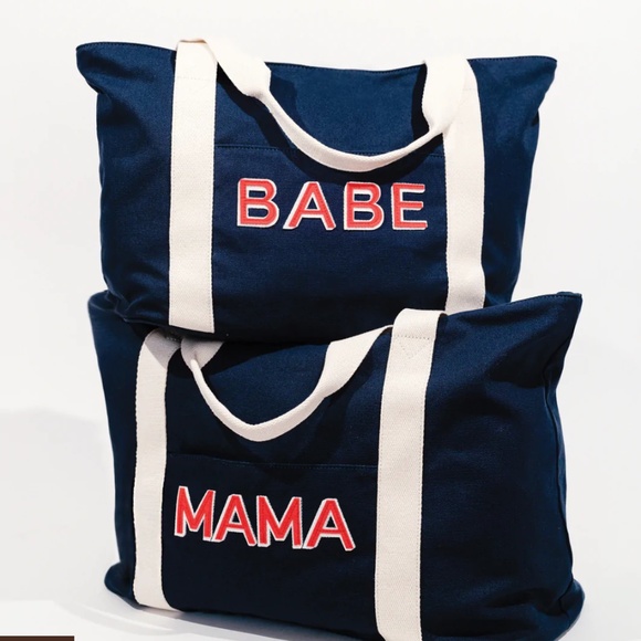 Ingrid & Isabel Handbags - Ingrid & Isabel Mama & Babe Weekender/Hospital Bags